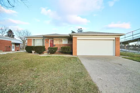 27056 Thomas Ave, Warren, MI 48092