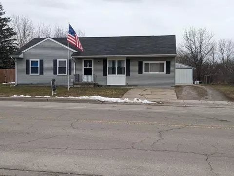 171 N Water, Pinconning, MI 48650
