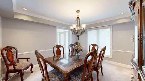 Dining - 730 Shady Brk, Flushing, MI 48433 photo 3 of 11