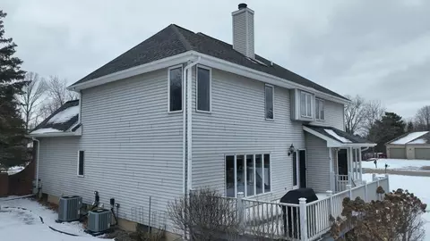 Exterior - 730 Shady Brk, Flushing, MI 48433 photo 11 of 21