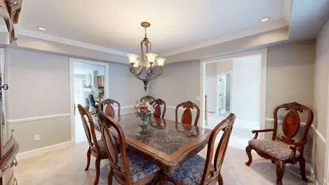 Dining - 730 Shady Brk, Flushing, MI 48433 photo 4 of 11