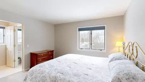 Bedroom - 730 Shady Brk, Flushing, MI 48433 photo 7 of 9