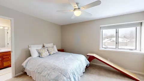 Bedroom - 730 Shady Brk, Flushing, MI 48433 photo 3 of 9