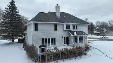Exterior - 730 Shady Brk, Flushing, MI 48433 photo 7 of 21