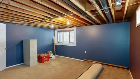 Bedroom - 730 Shady Brk, Flushing, MI 48433 photo 9 of 9