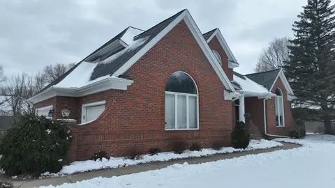 Exterior - 730 Shady Brk, Flushing, MI 48433 photo 6 of 21