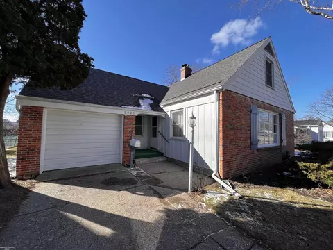 2927 10th, Port Huron, MI 48060