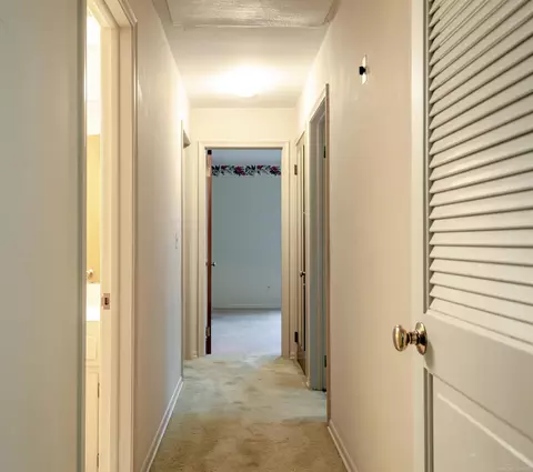 Entry Way - 82 Blairmoor, Grosse Pointe Shores, MI 48236 photo 2 of 2