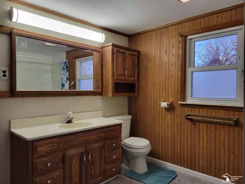 Bath - 926 N Monroe, Monroe, MI 48162 photo 1 of 4