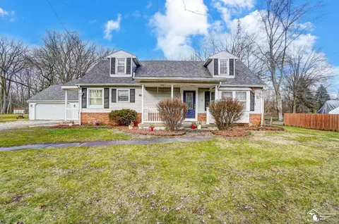 624 Pickard, Temperance, MI 48182