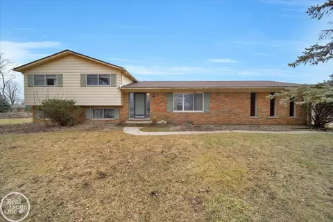 37708 Big Hand, Richmond, MI 48062