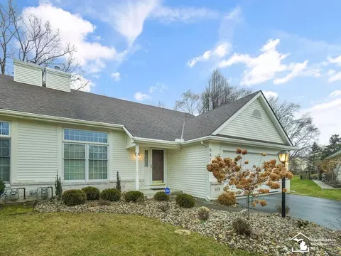 Exterior - 6874 Pheasant Vw, Temperance, MI 48182 photo 6 of 12