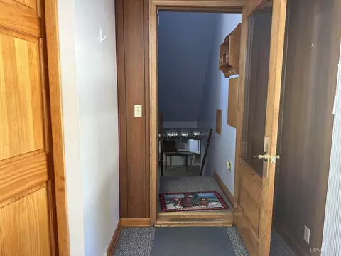 Entry Way - 202 Hancock, Wakefield, MI 49968 photo 1 of 5