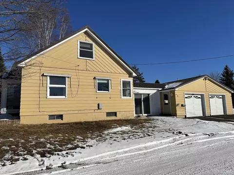 Exterior - 202 Hancock, Wakefield, MI 49968 photo 8 of 9