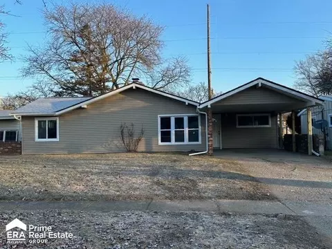 1812 Park Frst, Flint, MI 48507