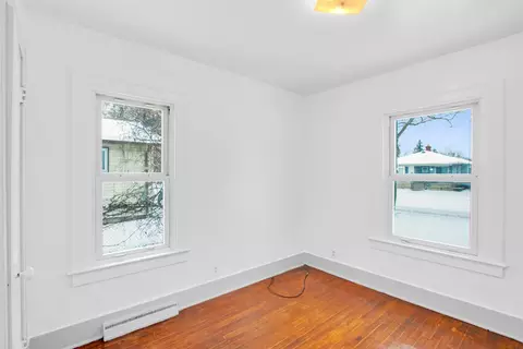 2427 Barth, Flint, MI 48504 photo 8