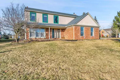5452 Charrington, West Bloomfield, MI 48324