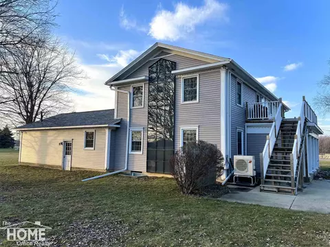 Exterior - 202 Middleton, Owosso, MI 48867 photo 16 of 26