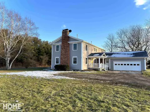 Exterior - 202 Middleton, Owosso, MI 48867 photo 5 of 26