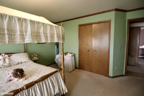 Bedroom - 46259 Butte, Macomb, MI 48044 photo 4 of 5