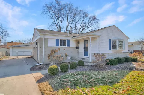 1440 N Stephen Ave, Clawson, MI 48017