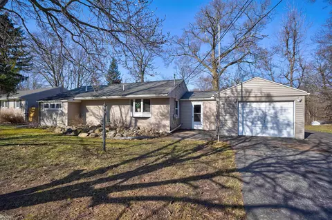4315 Tommy Armour, Flint, MI 48506