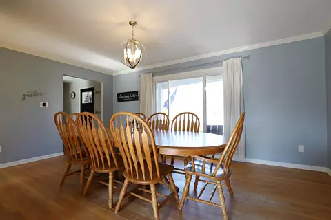 Dining - 5383 Applehill, Flushing, MI 48433 photo 2 of 2