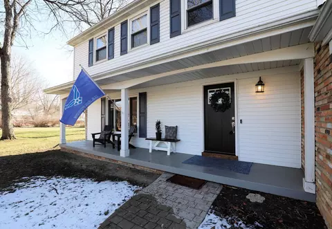 Exterior - 5383 Applehill, Flushing, MI 48433 photo 2 of 11