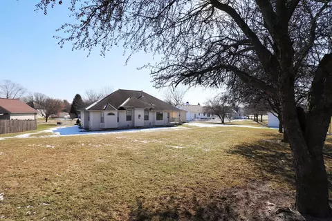 Exterior - 198 Primrose, Flushing, MI 48433 photo 10 of 13