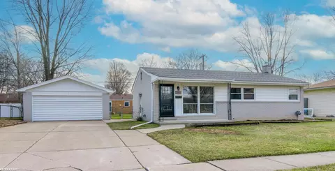 23550 Linne, Clinton Township, MI 48035