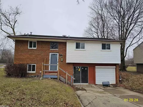 8307 New Bradford, Sterling Heights, MI 48312