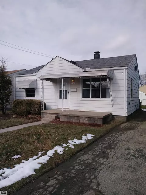 7011 Packard, Warren, MI 48091