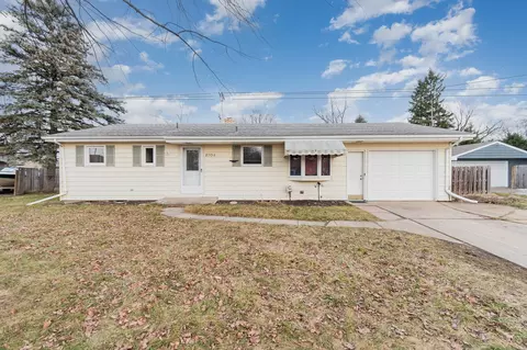 2708 Cheyenne, Saginaw, MI 48603