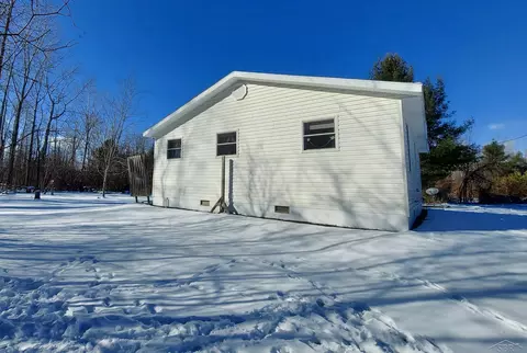 Exterior - 1059 N Walker, Twining, MI 48766 photo 2 of 3