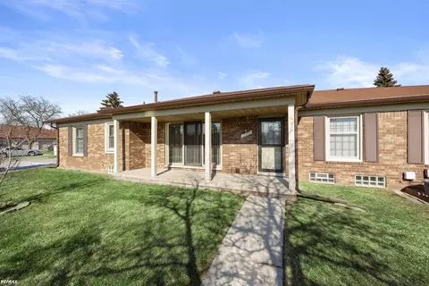 15020 Pilgrim, Shelby Township, MI 48315