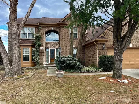 47748 Beacon Sq, Macomb, MI 48044