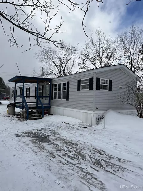 99 E Sands, Gwinn, MI 49841