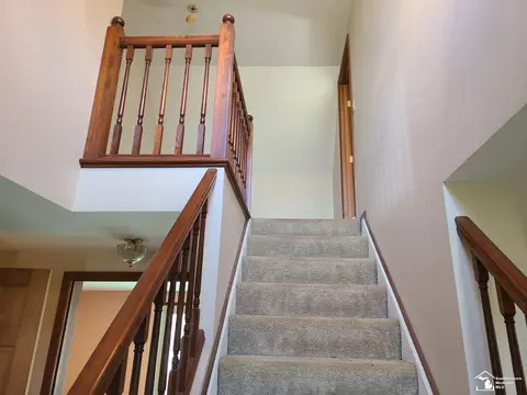 Entry Way - 3867 Ohara, Carleton, MI 48117 photo 2 of 3