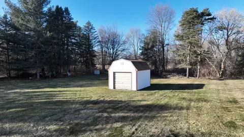 Exterior - 6416 W Stanley, Mount Morris, MI 48458 photo 5 of 7