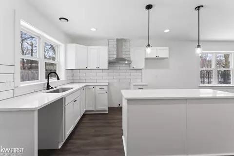 Kitchen - 416 W Second, Flint, MI 48503 photo 4 of 5