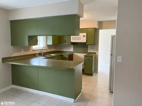 Kitchen - 8377 Neff, Mount Morris, MI 48458 photo 2 of 6
