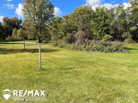 Exterior - 8377 Neff, Mount Morris, MI 48458 photo 11 of 16