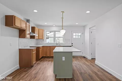 Kitchen - 418 W 2nd, Flint, MI 48503 photo 3 of 4