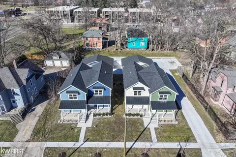 View/Area - 424 W 2nd, Flint, MI 48503 photo 1 of 2
