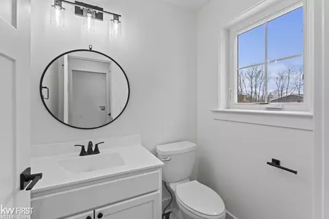 Bath - 417 W Second, Flint, MI 48503 photo 1 of 3