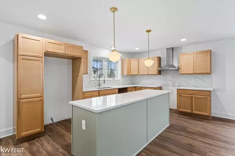 Kitchen - 427 W Second, Flint, MI 48503 photo 2 of 4