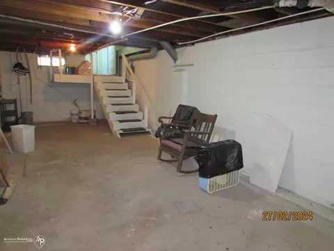 Other - 8440 E Bristol #HOUSE & POLE BARN, Davison, MI 48423 photo 10 of 11