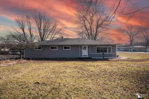 8600 Lewis, Temperance, MI 48182