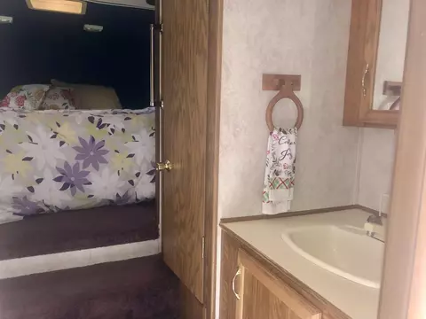 4104 Valley Vw, Harrison, MI 48625 photo 8