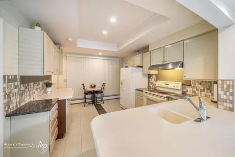 Kitchen - 1238 Anzio, Flint, MI 48507 photo 2 of 6